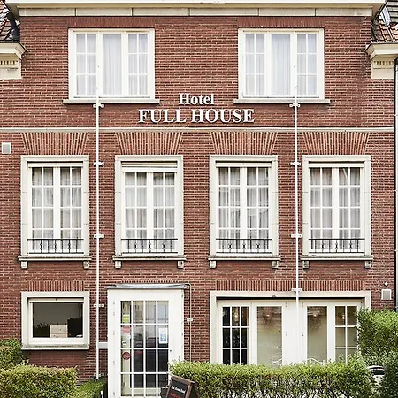 Hotel Full House *
