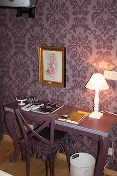 Hotel Full House Cortrique